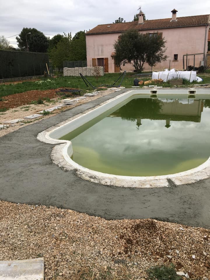 réalisation aménagement exterieur piscine avant